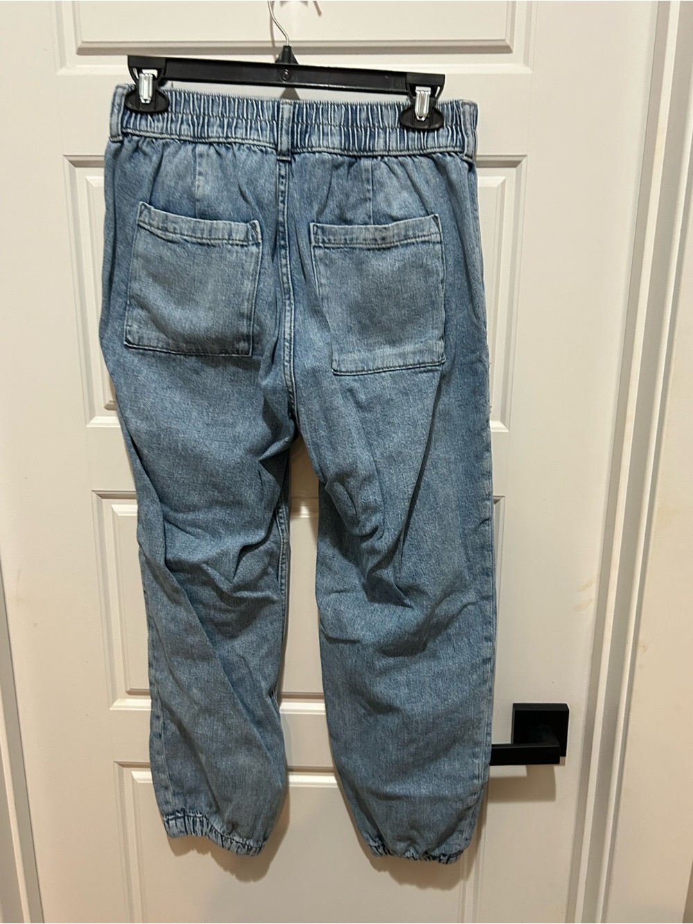 Gap denim Elastic Waist Denim jogger jeans - Picture 4 of 4